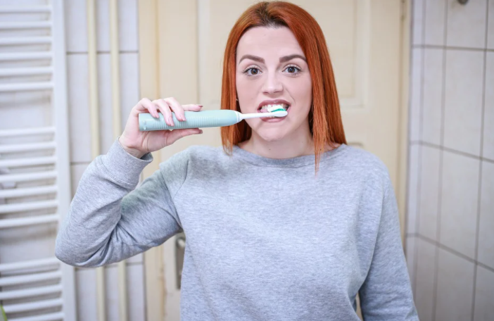 Natural Treatment for Teeth Whitening